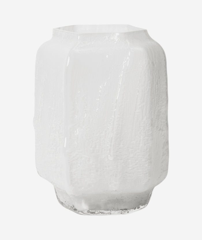 White / Medium