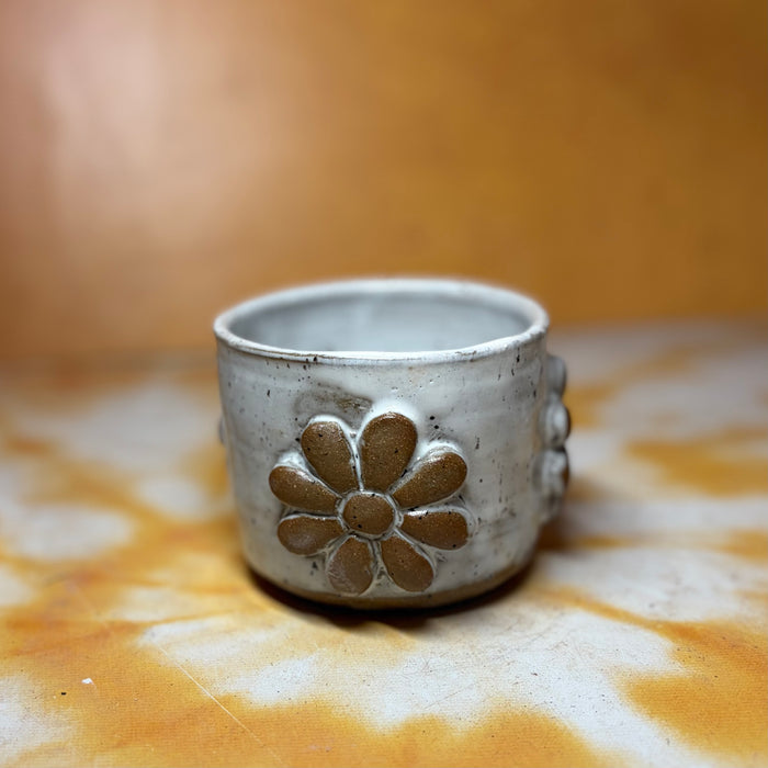12oz 2nd white flower mug