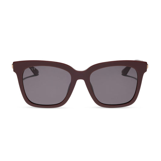 diff eyewear bella oversized square sunglasses with a rugby red acetate and gold metal frame with grey lenses front view