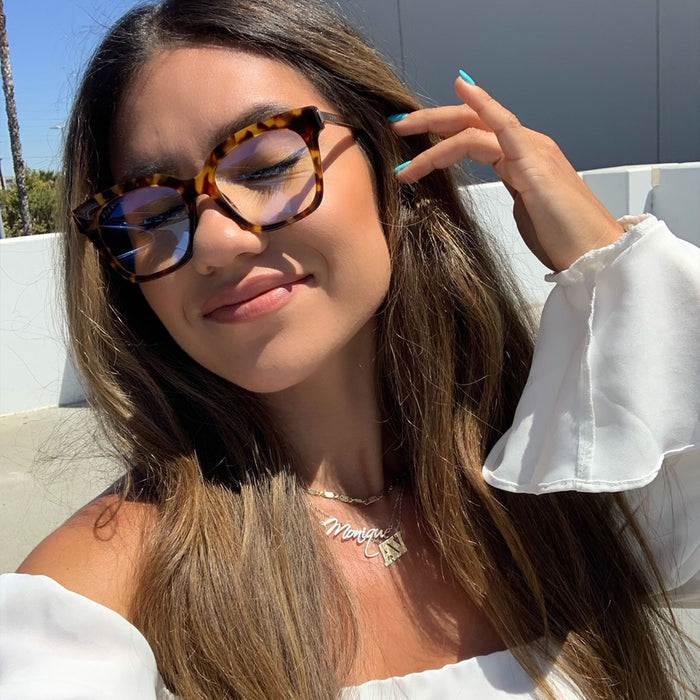 lifestyle - alexxtheillest wearing BELLA XS - AMBER TORTOISE + CLEAR
