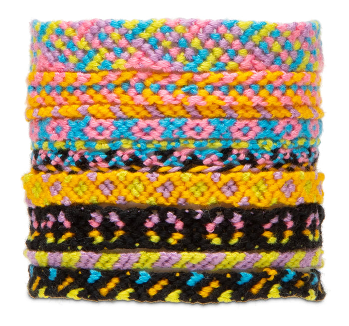 BFF Maker - The On-The-Go Friendship Bracelet Maker!