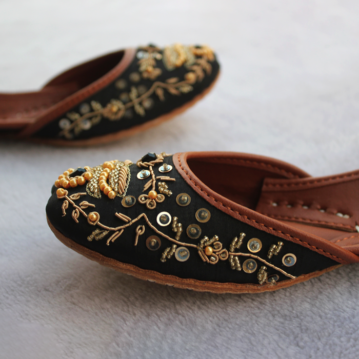 Black Fancy Khussa for women