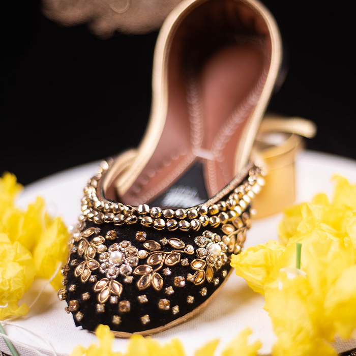 Black Fancy Khussa