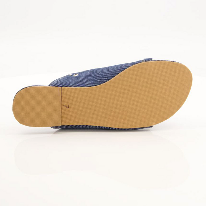 Blue Kohlapuri for Women
