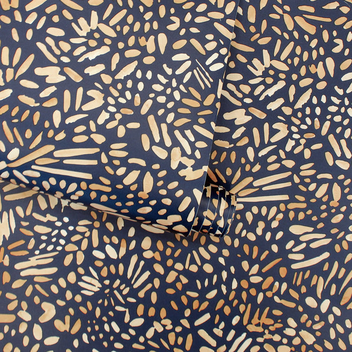 #color_toasted-almond-and-navy-daubs