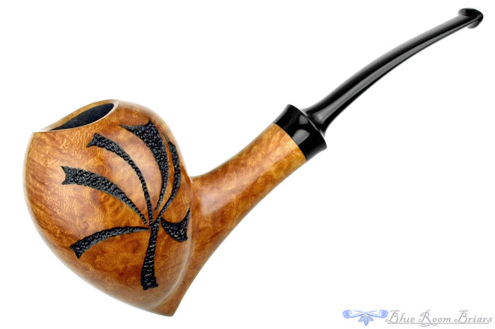 Blue Room Briars is proud to present this C Kent Joyce Pipe Bent Spot Carved Acorn