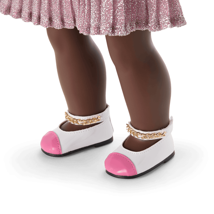 Celebrity Chic Outfit for 18-inch Dolls