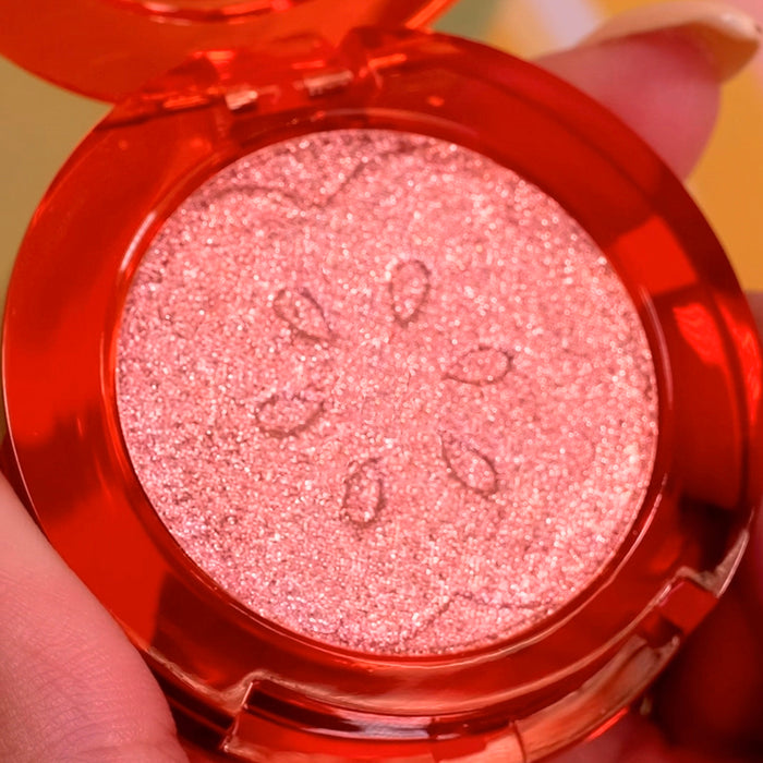 Macro shot of Crisp Fruitlighter