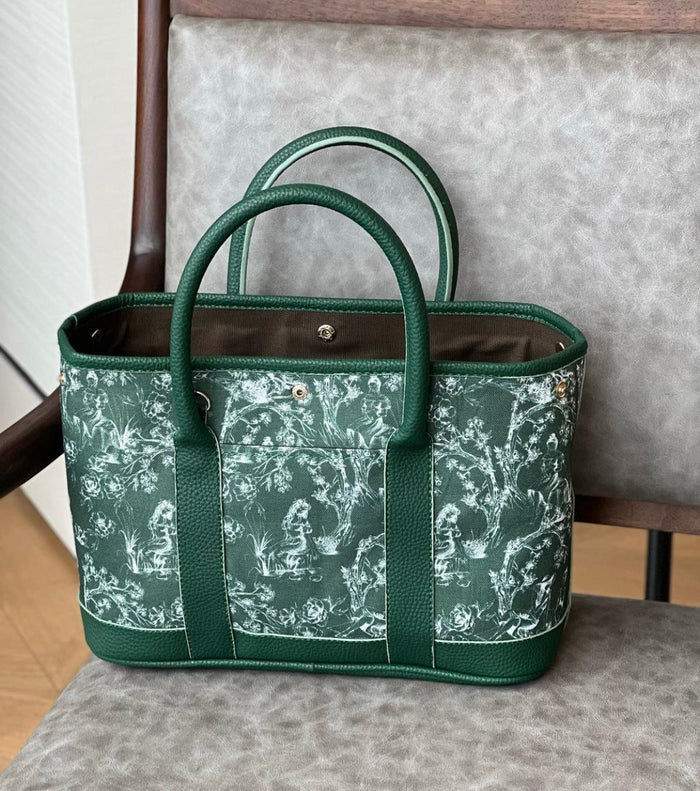 Custom Garden Tote Travellers Hat Boutique