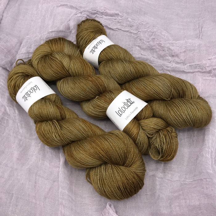 Dragonfly in Amber - Tonal