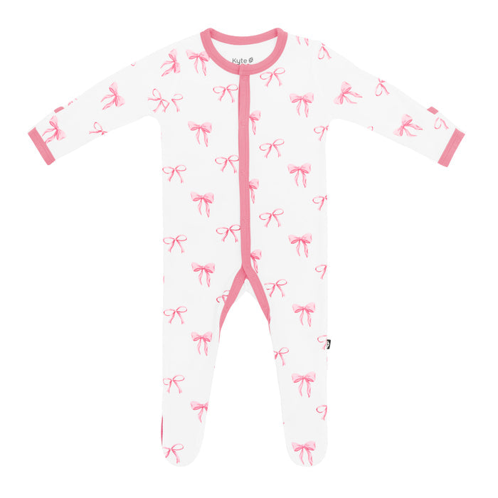 Footie pajamas in pink Bow print