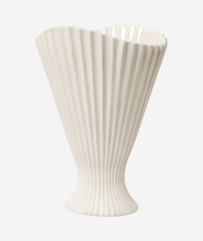 Fountain Vase - More Options - BEAM