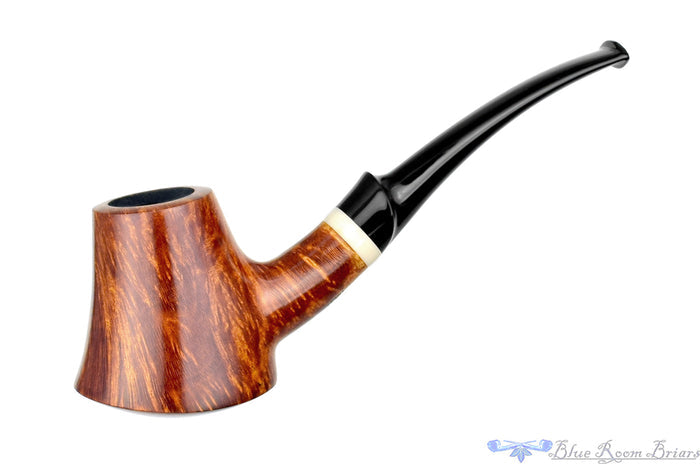 Blue Room Briars is proud to present this George Boyadjiev Pipe Bent Volcano with Elforyn