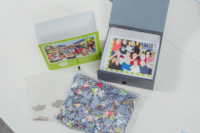 "Going to My Girlfriends" Puzzle open box