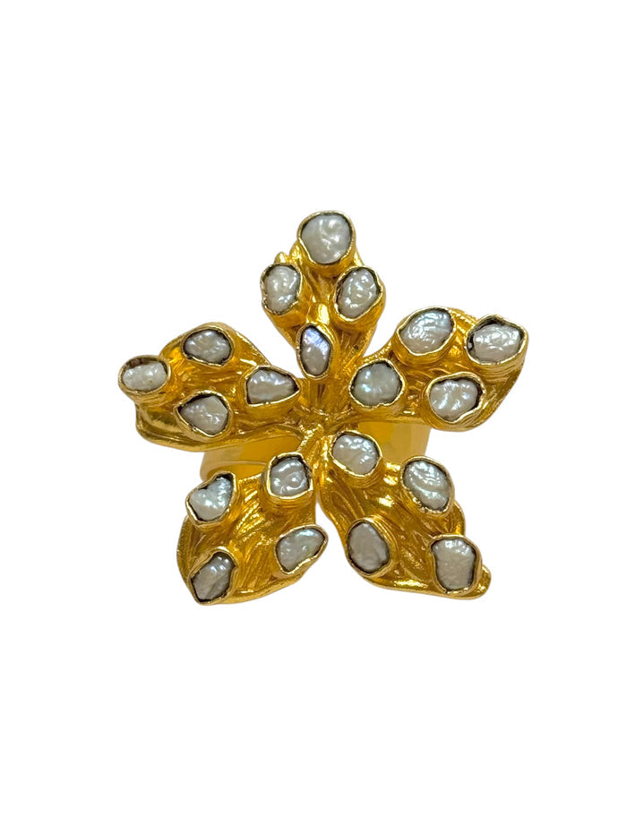 Hibiscus Pearl Ring