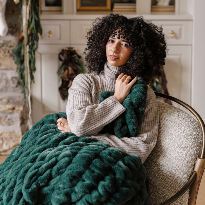 HOLIDAY DOUBLE RUCHED FAUX FUR XL THROW BLANKETS