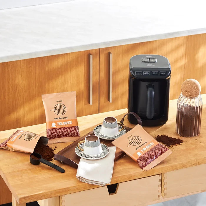 Karaca Hatır Café Turc Torréfié Moyen avec Beaucoup de Mousse, 100 g