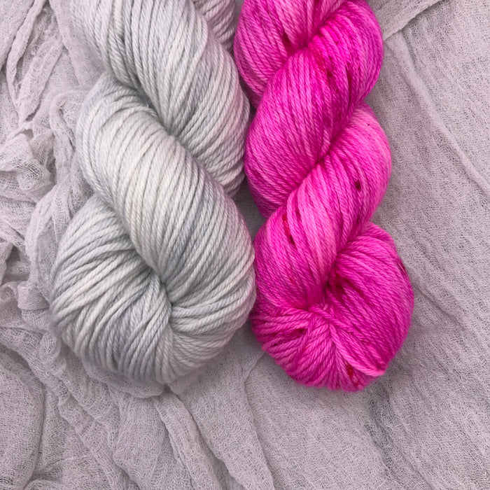 Little Eliza Mittens kit by Lauren Slagle (lolodidit) - KIT