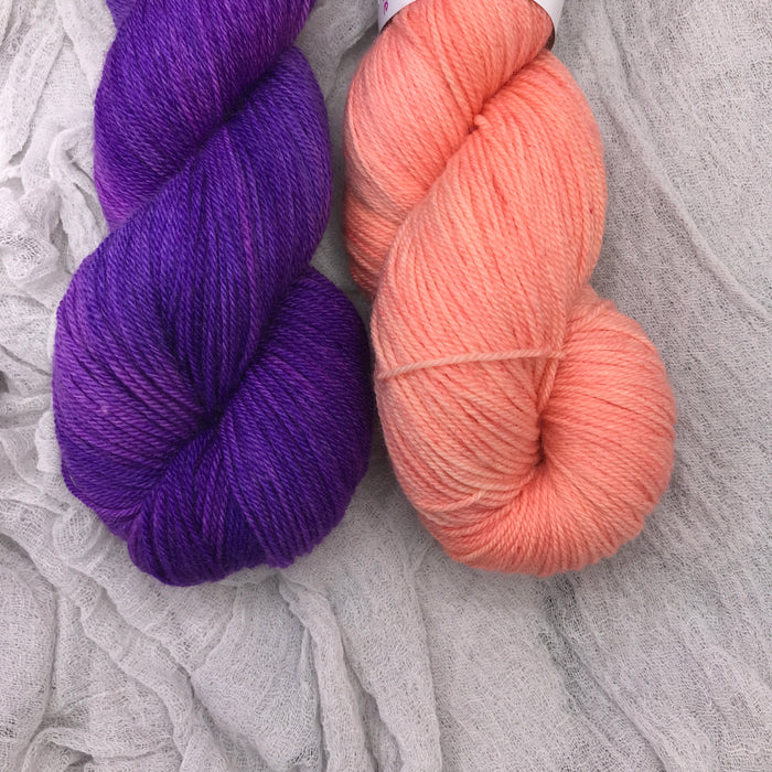 Little Pickering Socks kit by Lauren Slagle (lolodidit) - KIT