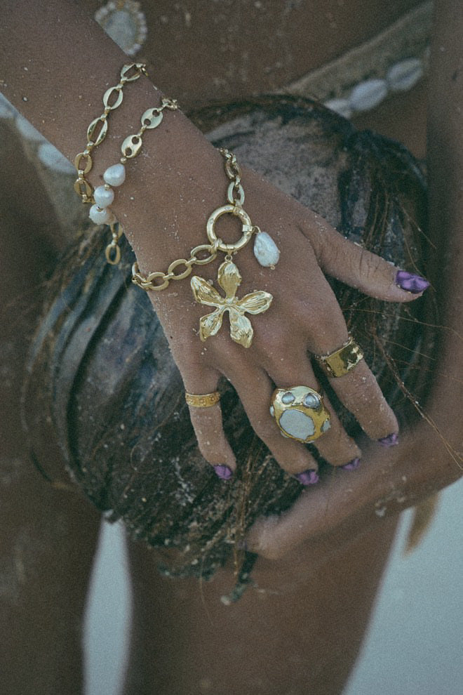 Freshwater pearl gold Lolo bracelet styled for summer days
