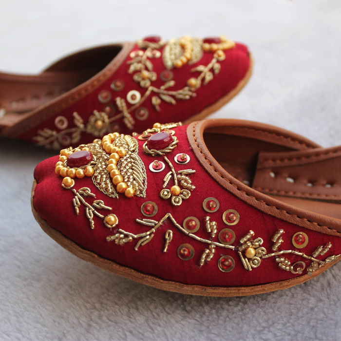 Maroon Fancy Khussa for women