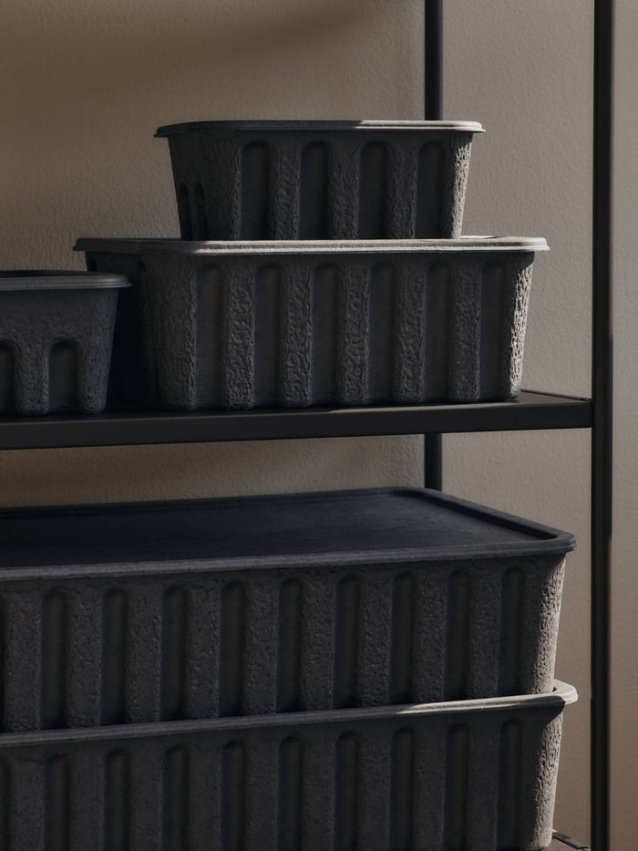 Large Set/2 / Charcoal