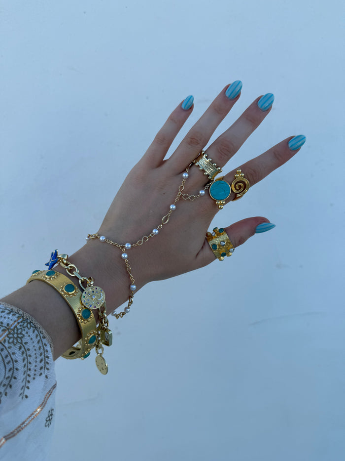 Pearl Hand Chain