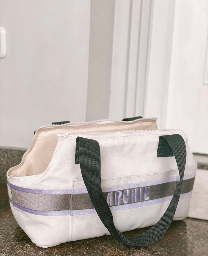 Pet Carrier - Travellers Hat Boutique