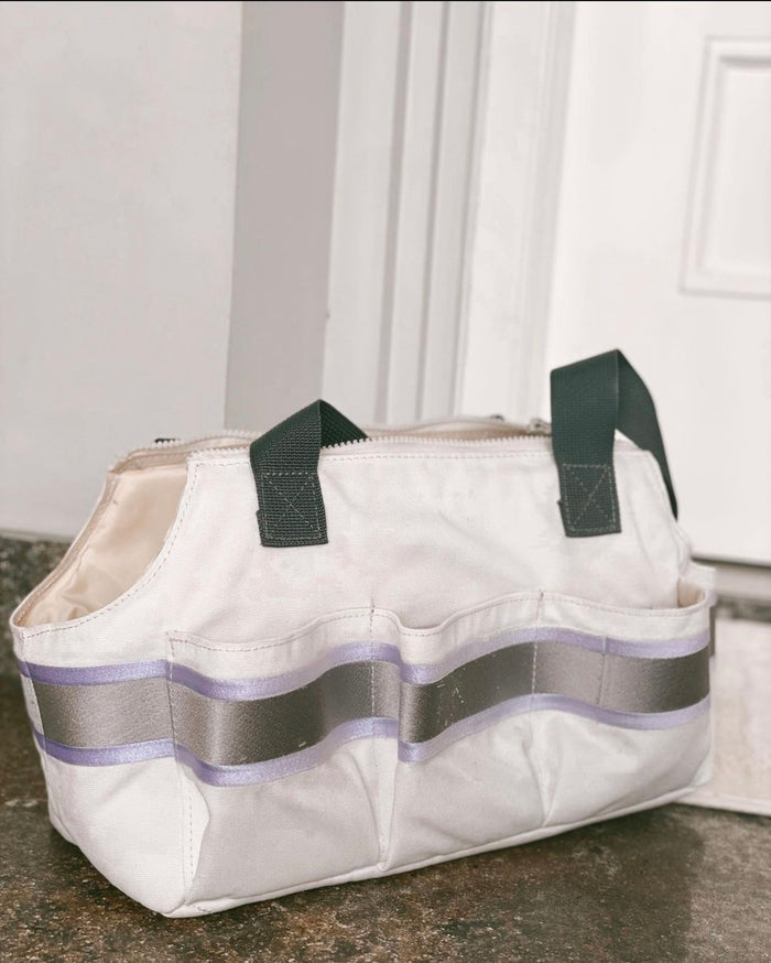 Pet Carrier - Travellers Hat Boutique