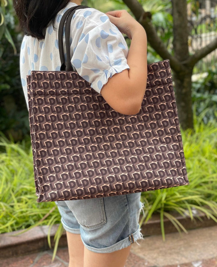 Picnic Pattern Tote - Travellers Hat Boutique