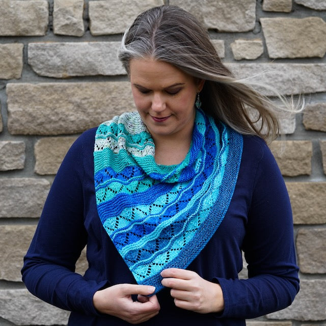 Reverberate Cowl by Paper Daisy Creations (Lisa Ross) - KIT