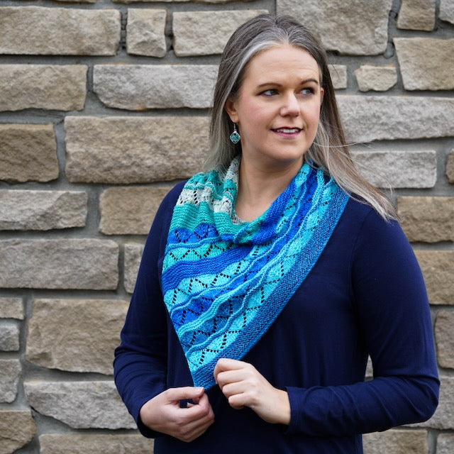 Reverberate Cowl by Paper Daisy Creations (Lisa Ross) - KIT