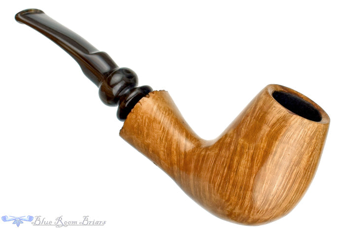 Blue Room Briars is proud to present this Ron Smith Pipe "Ricardo" Bent Egg