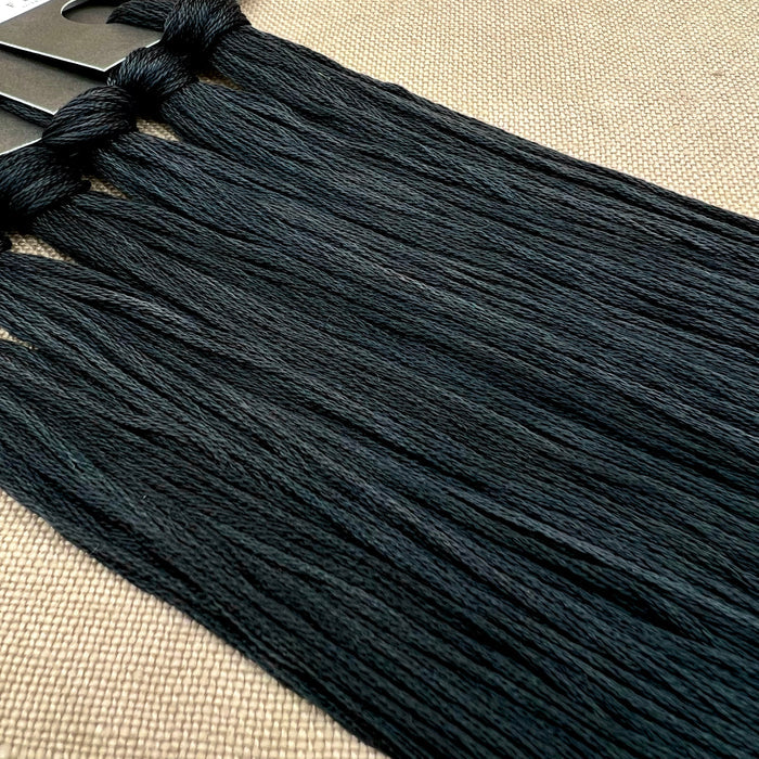 Roxy Floss Collection 8yd Charcoal