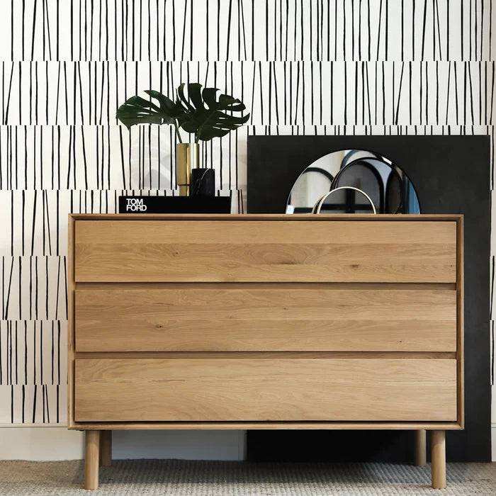 #color_white-and-black-lines
