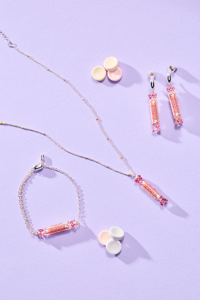 SMARTIES® Huggie Hoops