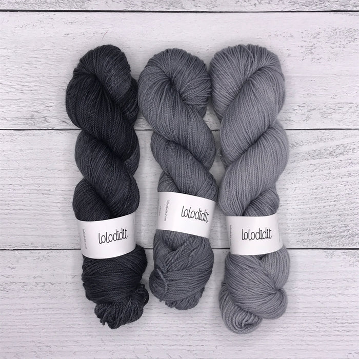 Black Jack / 3-skein Kit / Loriginal