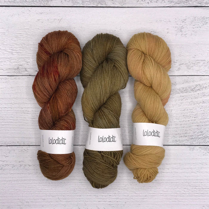 Blood of my Blood / 3-skein Kit / Loriginal