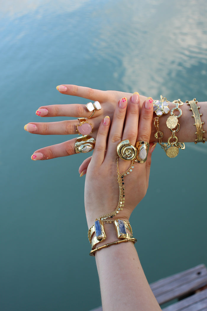 Teardrop Pearl Ring