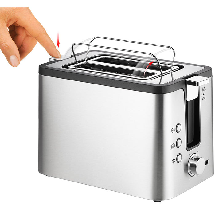 Eine Hand drückt gerade einen Knopf auf dem Unold Toaster 2 er Kompakt, einem modernen Edelstahltoaster mit zwei Schlitzen, einem oberen Grillrost und seitlichen Bedienelementen mit Tasten und Drehregler.