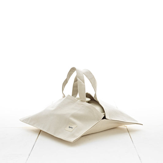 Àplat Tote in Natural/Grey