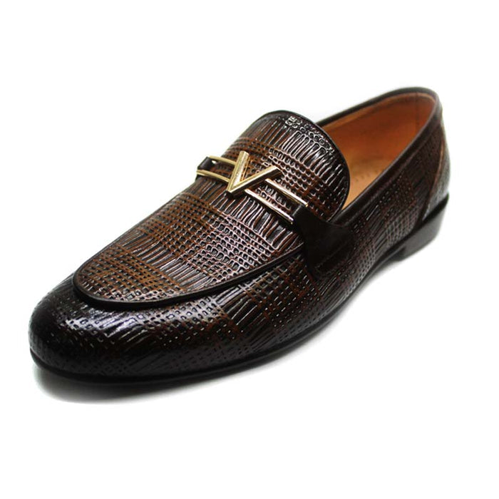 V Buckle Moccasin Shoes