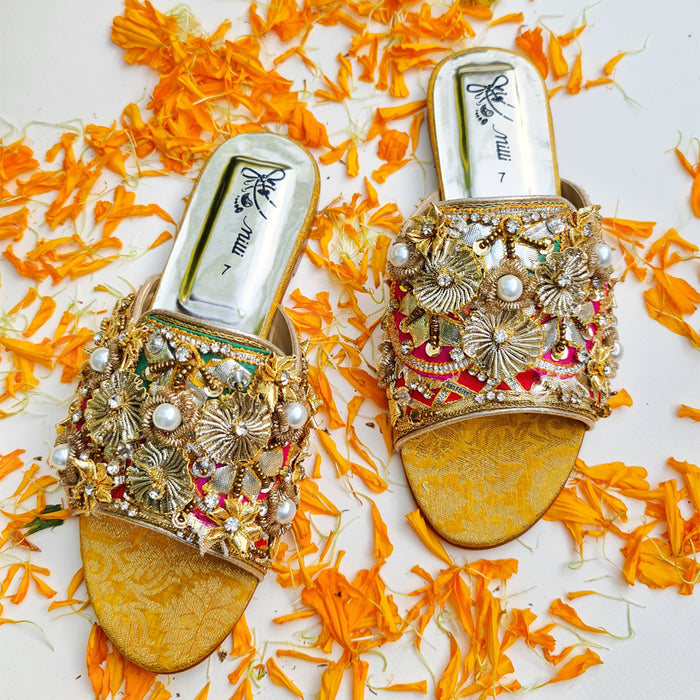 Women Slippers With Gota Work