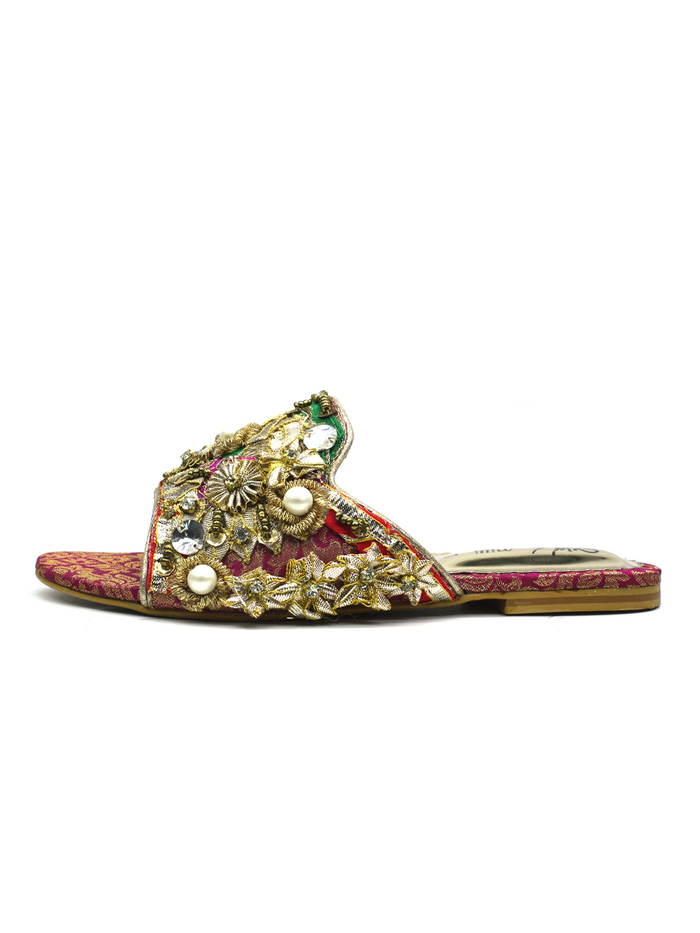 Women Slippers With Gota Work