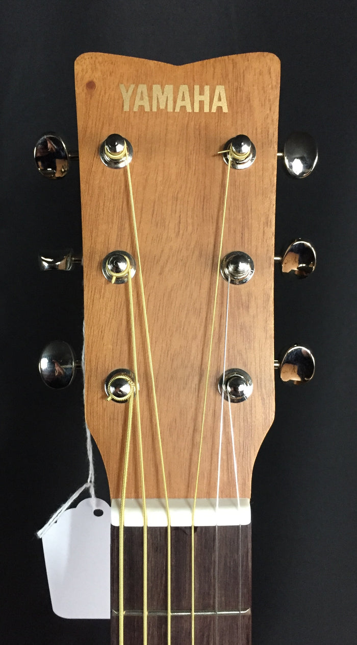 Yamaha JR1 3/4 Size Travel Acoustic Guitar with Gig Bag