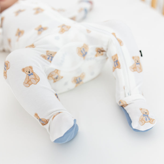 Upclose of teddy bear zippered footie